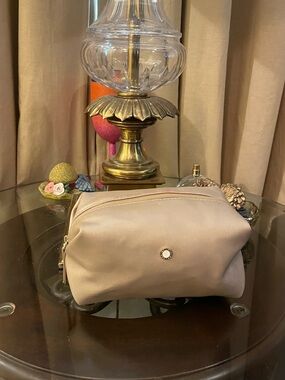 Bvlgari please check all picture of condition